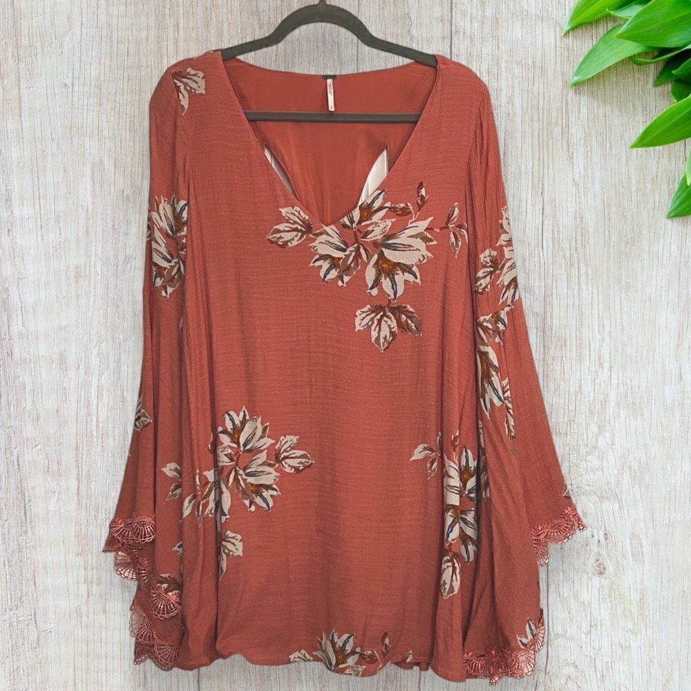 FREE PEOPLE Anthropologie Coral Orange Floral Long Sleeve Boho Shift Dress S
